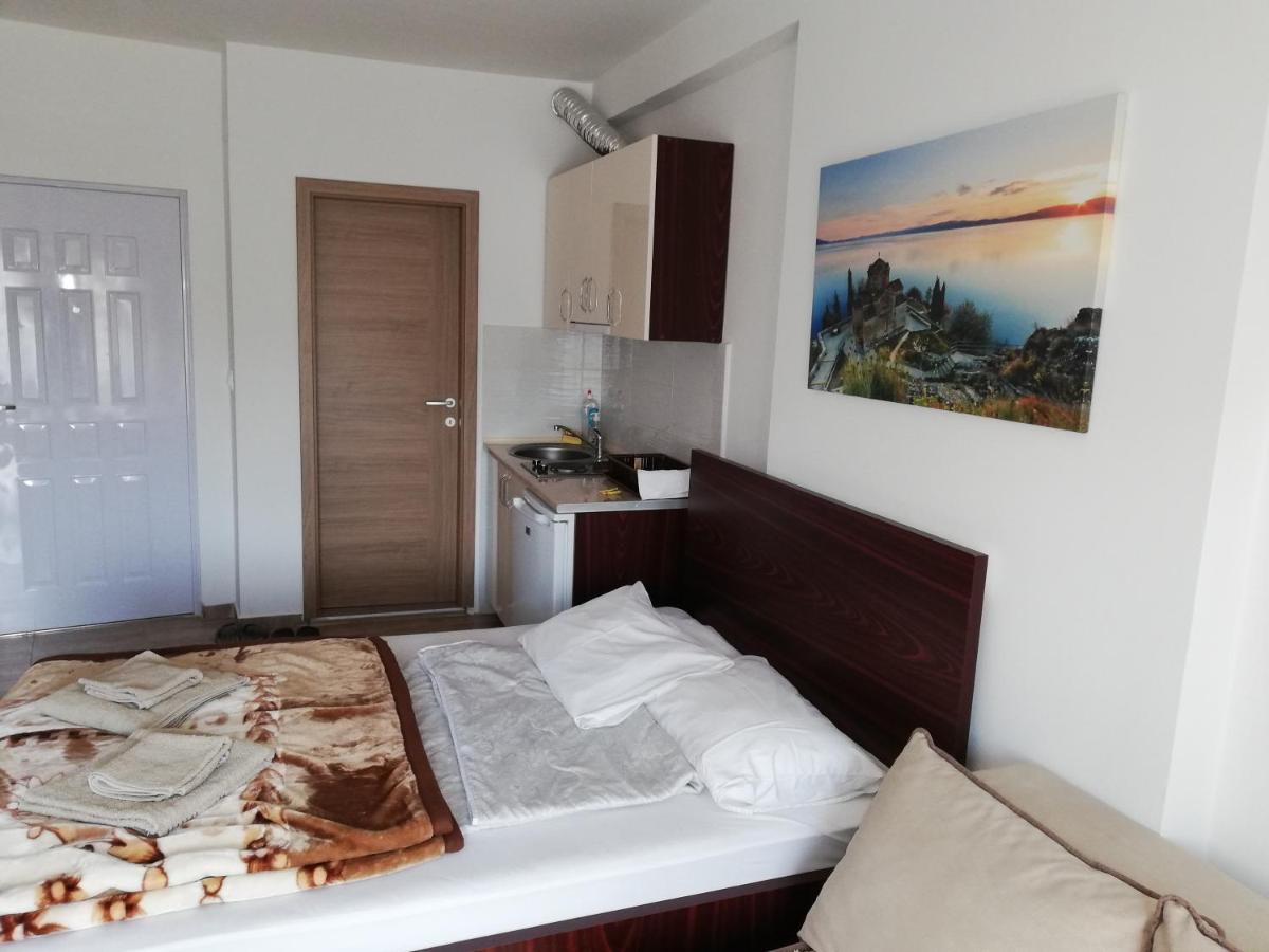 Center Apartment Delfina Ohrid Exterior foto